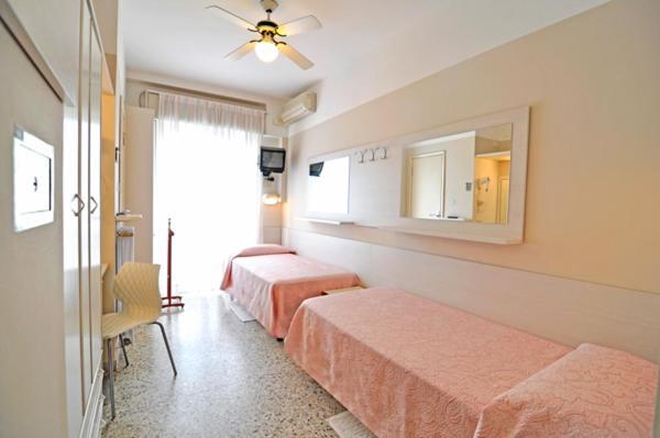 Hotel Eliseo Riccione Exterior foto